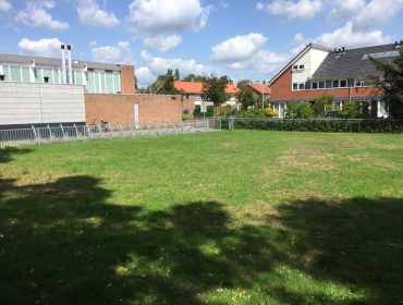 Veld naast clubgebouw Yoo Sin