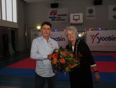 Onderscheiding Frans van Dijk